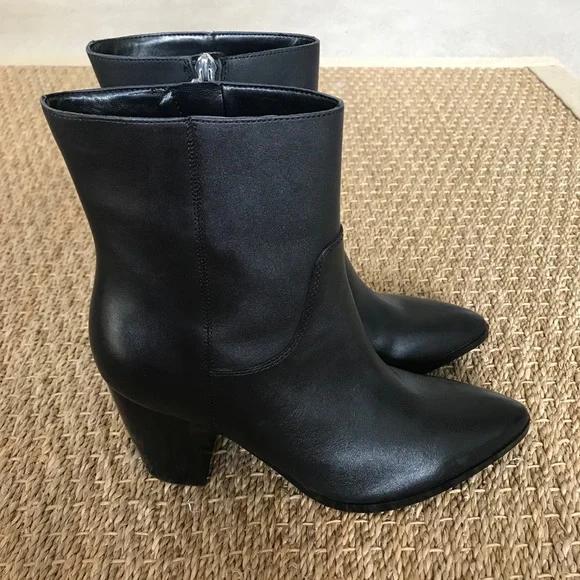 NEW Marc Fisher Giana Leather Pointed Boots 8.5 - Picture 2 of 11